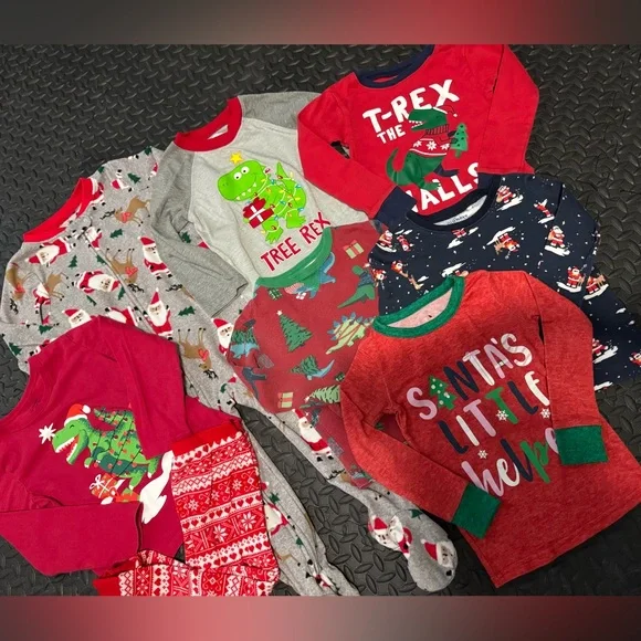 Bundle of Toddler Holiday Tops and Pajamas 3T - Picture 1 of 9